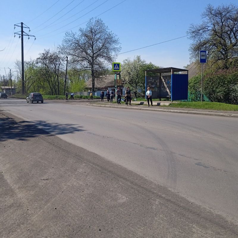 В Торезе состоялся Всероссийский субботник В Торезе состоялся Всероссийский субботник