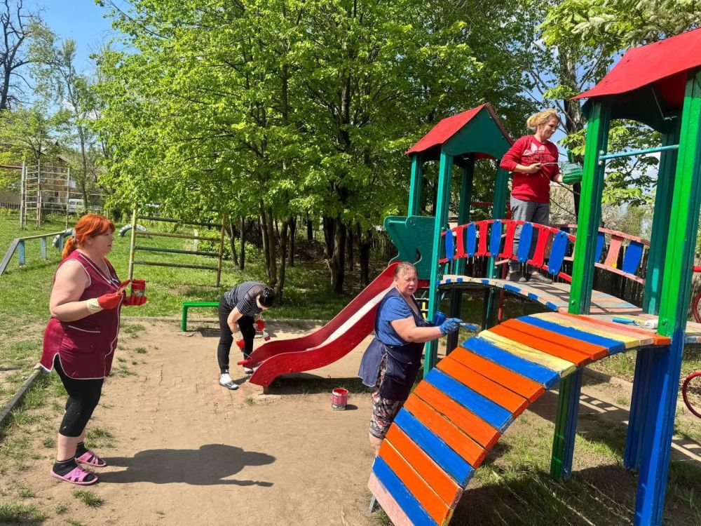 Кировский внутригородской район принял участие во Всероссийском субботнике Кировский внутригородской район принял участие во Всероссийском субботнике