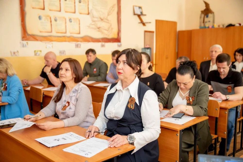 Друзья, история нашей страны - наше великое наследие! Друзья, история нашей страны - наше великое наследие!
