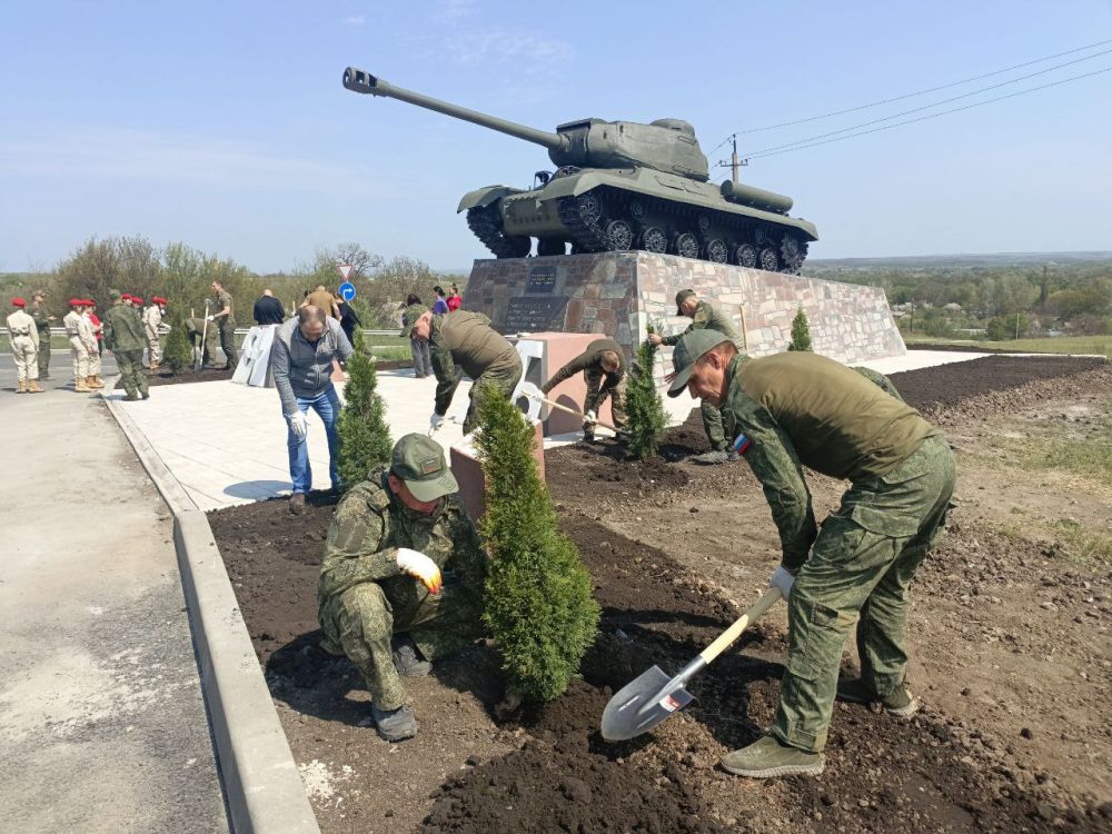 Александр Шатов: В селе Дмитровка провели эколого-патриотическое мероприятие Александр Шатов: В селе Дмитровка провели эколого-патриотическое мероприятие