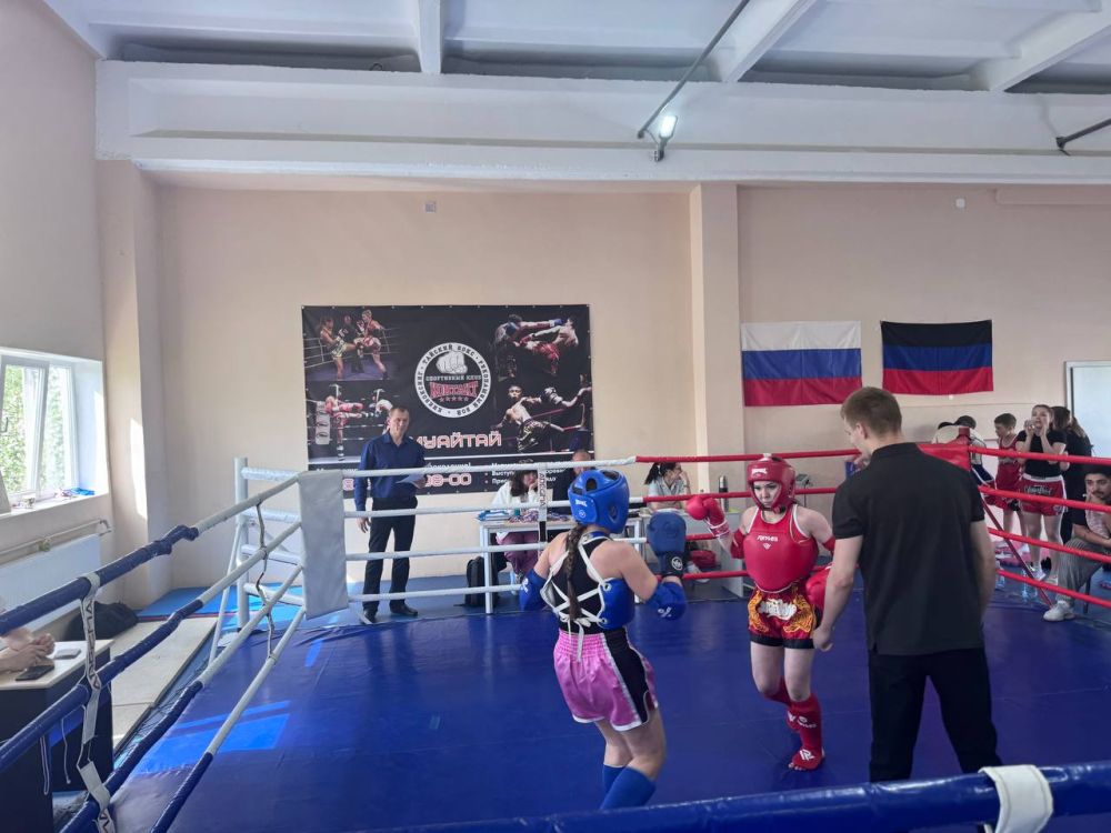 В Кировском прошел открытый турнир «Лучший из лучших» по муай-тай В Кировском прошел открытый турнир «Лучший из лучших» по муай-тай