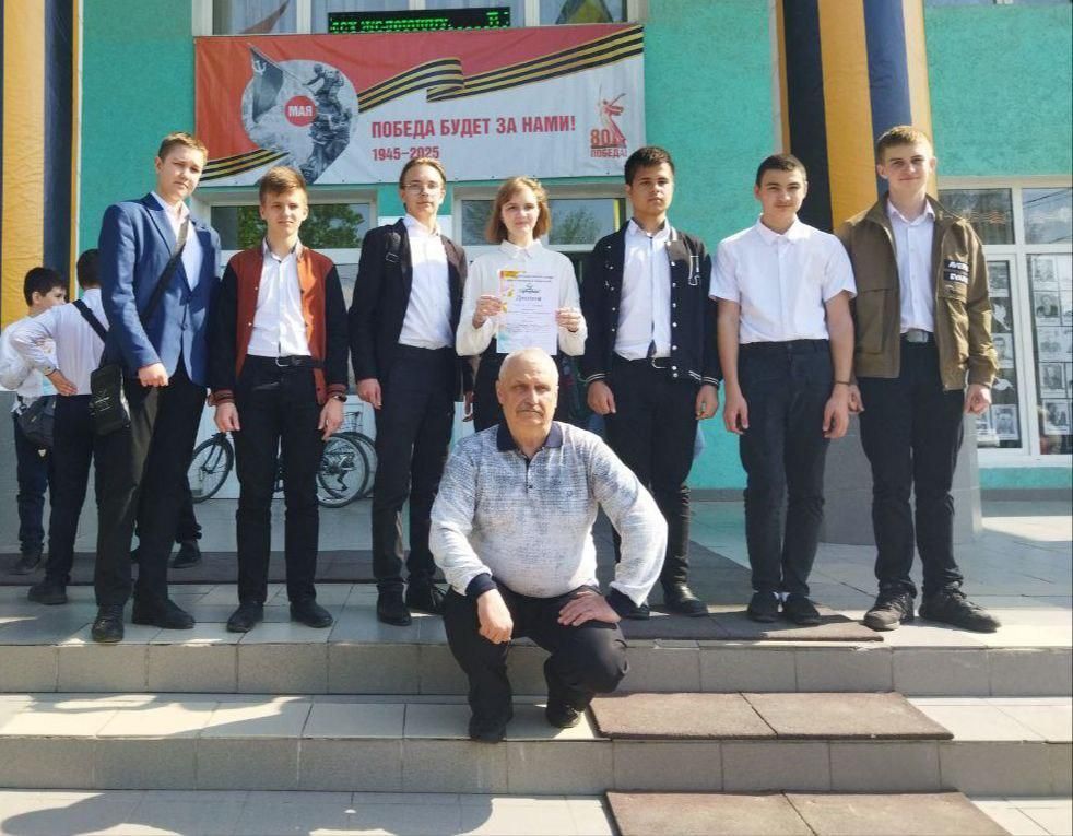 Снежнянцы стали лауреатами межрайонного конкурса «Первоцветы» Снежнянцы стали лауреатами межрайонного конкурса «Первоцветы»