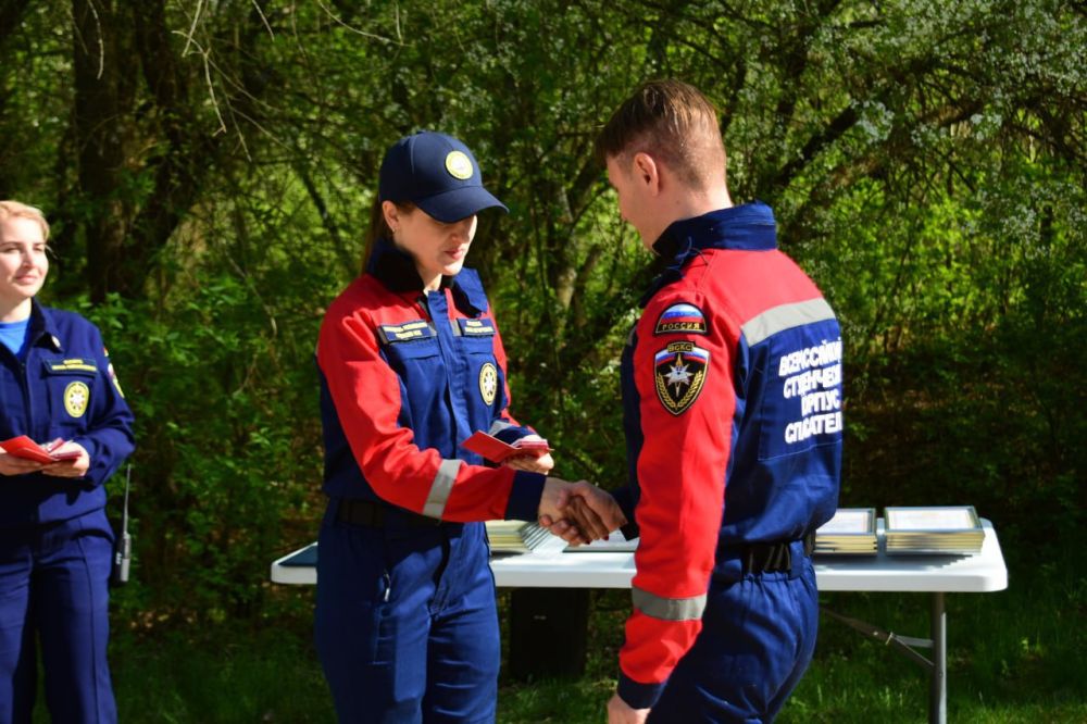 Иван Приходько: Члены отряда ССО АДИ ДонНТУ «Прометей» приняли участие в полевом выезде Иван Приходько: Члены отряда ССО АДИ ДонНТУ «Прометей» приняли участие в полевом выезде