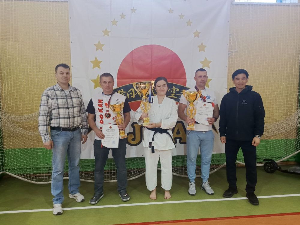 Кубок IJKA России. Команда "ДайДоКан", при поддержке МБУ "ЦФЗН"Спорт для всех" городского округа Енакиево, триумфально выступила на Кубке IJKA России по традиционному карате, который прошел в подмосковном Дзержинском Кубок IJKA России. Команда "ДайДоКан", при поддержке МБУ "ЦФЗН"Спорт для всех" городского округа Енакиево, триумфально выступила на Кубке IJKA России по традиционному карате, который прошел в подмосковном Дзержинском