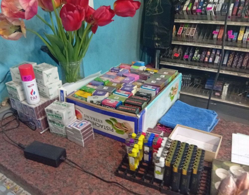 Наталья Бегуненко: В пятницу, 25 апреля, в Петровском районе прошел плановый рейд Народного контроля по соблюдению правил торговли и санитарных норм Наталья Бегуненко: В пятницу, 25 апреля, в Петровском районе прошел плановый рейд Народного контроля по соблюдению правил торговли и санитарных норм