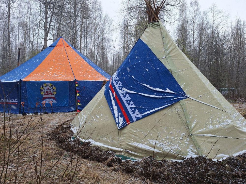 Школьники из Волновахи присоединились к салехардскому поисковому отряду «Ямальский плацдарм» Школьники из Волновахи присоединились к салехардскому поисковому отряду «Ямальский плацдарм»