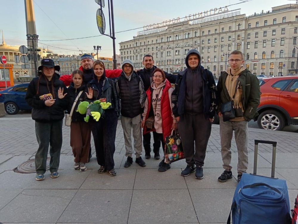 Школьники из Волновахи присоединились к салехардскому поисковому отряду «Ямальский плацдарм» Школьники из Волновахи присоединились к салехардскому поисковому отряду «Ямальский плацдарм»