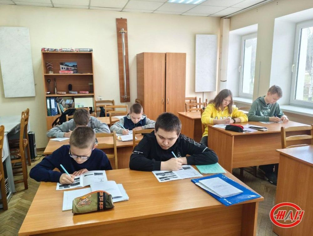Донецкая детская железная дорога готовится к важному событию – открытию летнего сезона движения поездов Донецкая детская железная дорога готовится к важному событию – открытию летнего сезона движения поездов