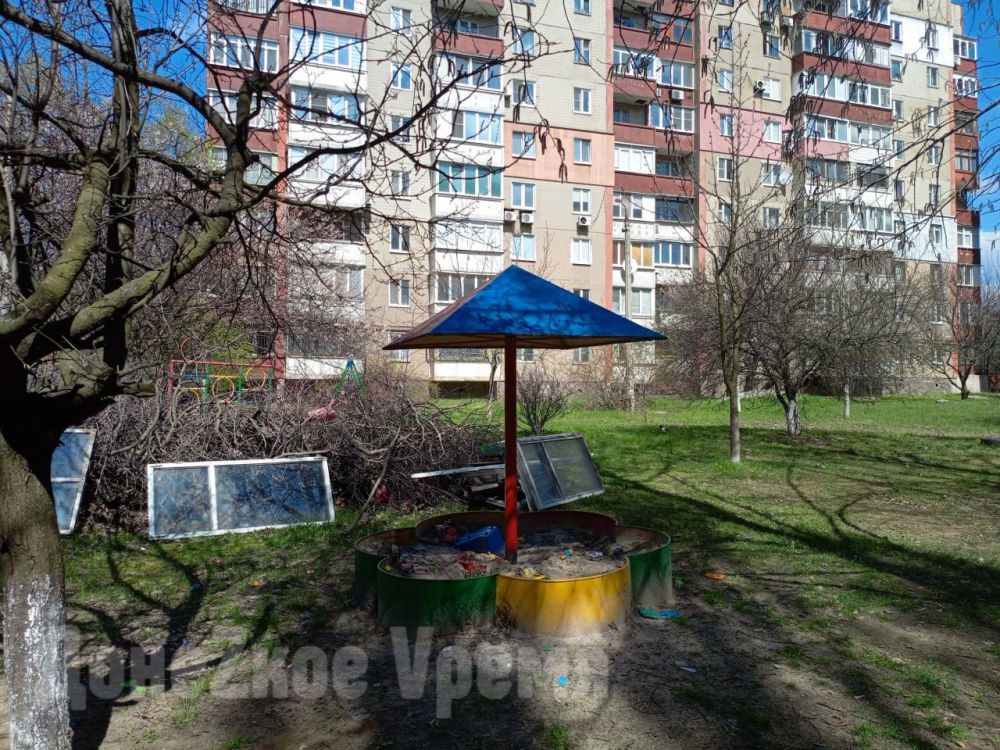 97 уже благоустроили: глава ДНР поручил решить вопрос с нехваткой детских площадок 97 уже благоустроили: глава ДНР поручил решить вопрос с нехваткой детских площадок