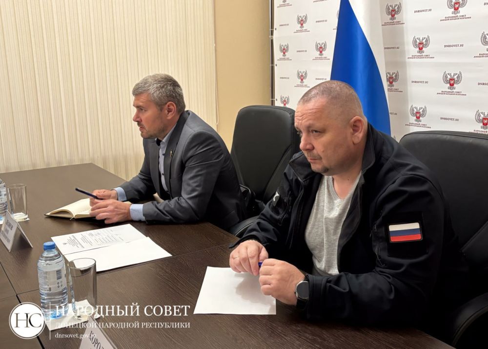 Депутаты обсудили совершенствование алгоритма по запуску производства по переработке пищевой продукции Депутаты обсудили совершенствование алгоритма по запуску производства по переработке пищевой продукции