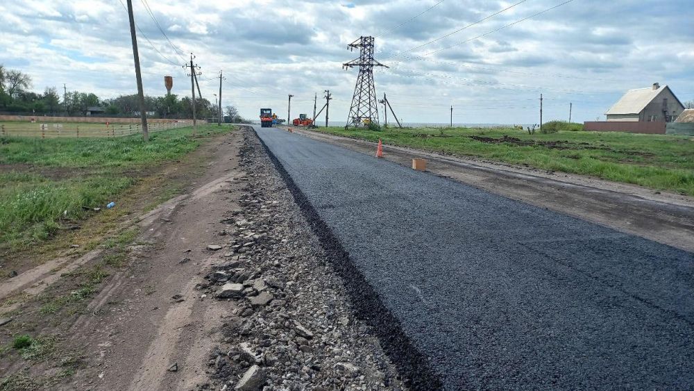 Дорожники Московской области продолжают капремонт дороги в районе села Лебединское Дорожники Московской области продолжают капремонт дороги в районе села Лебединское