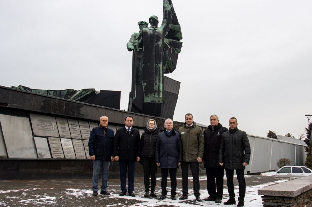 Константин Кузьмин: На полях Совета Законодателей подписал ряд соглашений с парламентами субъектов Российской Федерации Константин Кузьмин: На полях Совета Законодателей подписал ряд соглашений с парламентами субъектов Российской Федерации