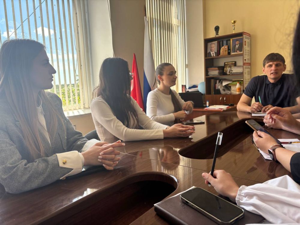28.04.2025 г. прошло расширенное заседание Молодёжного совета ППО Администрации Мангушского муниципального округа ПРГУ РФ 28.04.2025 г. прошло расширенное заседание Молодёжного совета ППО Администрации Мангушского муниципального округа ПРГУ РФ