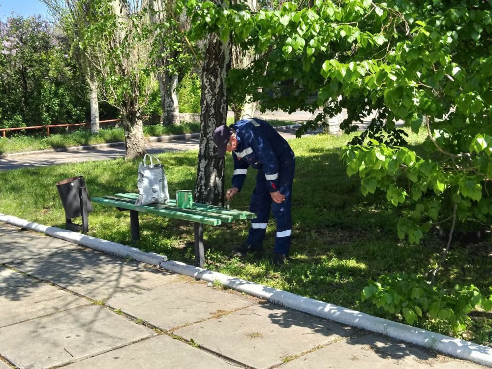 В Кировском внутригородском районе продолжаются работы В Кировском внутригородском районе продолжаются работы