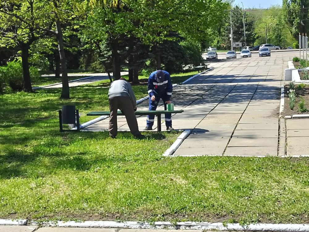 В Кировском внутригородском районе продолжаются работы В Кировском внутригородском районе продолжаются работы