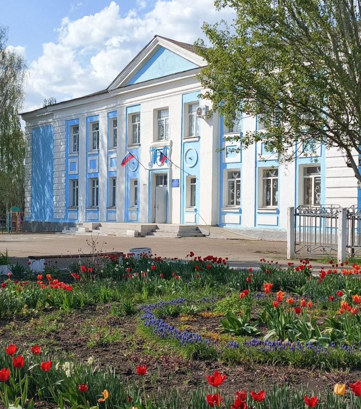 "Окна Победы». — это традиционная акция, которая проходит в преддверии празднования дня Победы "Окна Победы». — это традиционная акция, которая проходит в преддверии празднования дня Победы