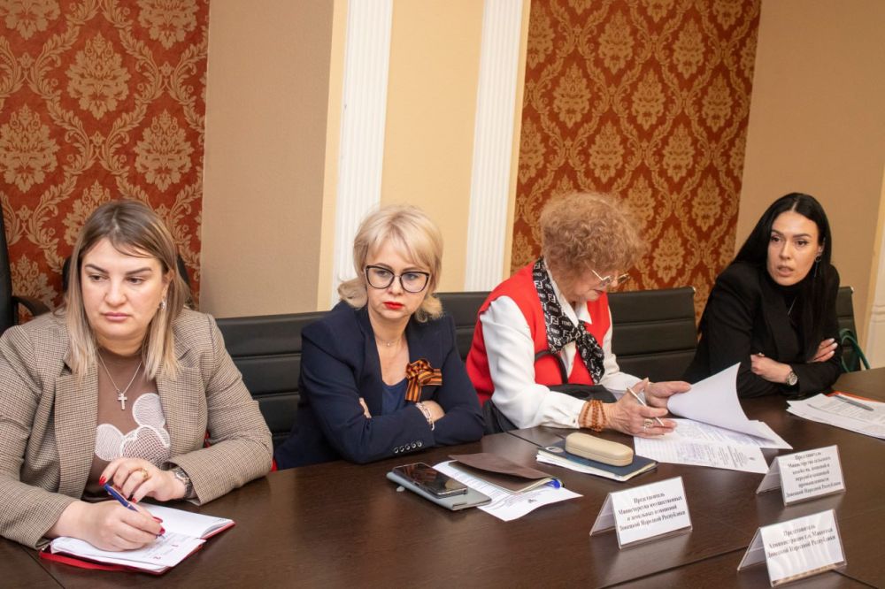 В Народном Совете обсудили проблемы оформления земельных участков В Народном Совете обсудили проблемы оформления земельных участков