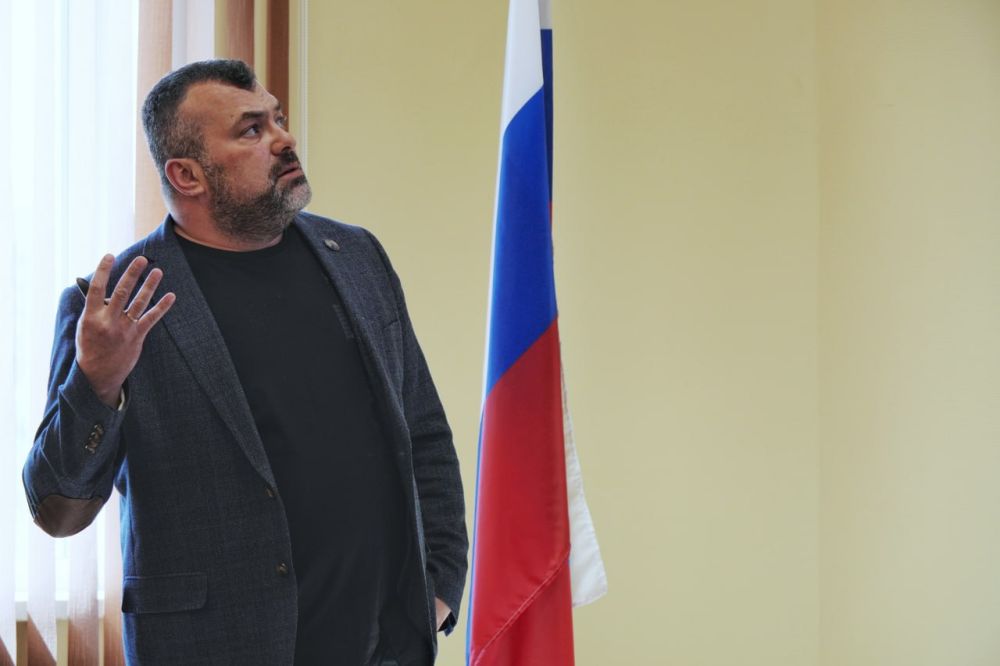 В Мариуполе представили проект «Хорошие новости» В Мариуполе представили проект «Хорошие новости»