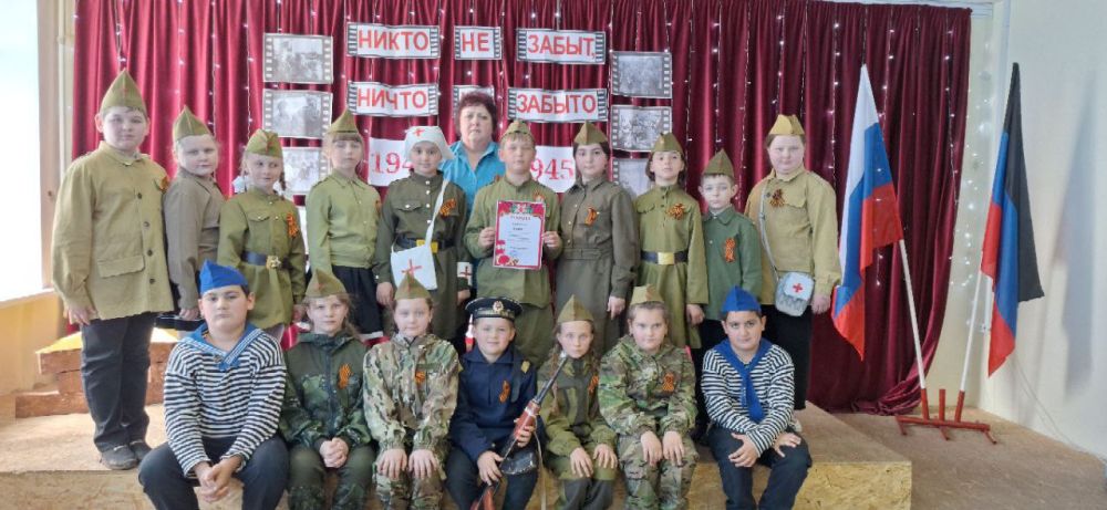 НАМ ПЕСНИ ЭТИ ПОЗАБЫТЬ НЕЛЬЗЯ НАМ ПЕСНИ ЭТИ ПОЗАБЫТЬ НЕЛЬЗЯ