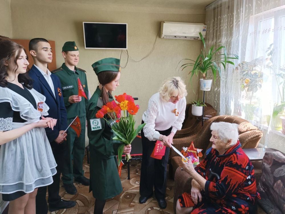 Игорь Мартынов: Поздравляем ветеранов с 80-летием Великой Победы Игорь Мартынов: Поздравляем ветеранов с 80-летием Великой Победы