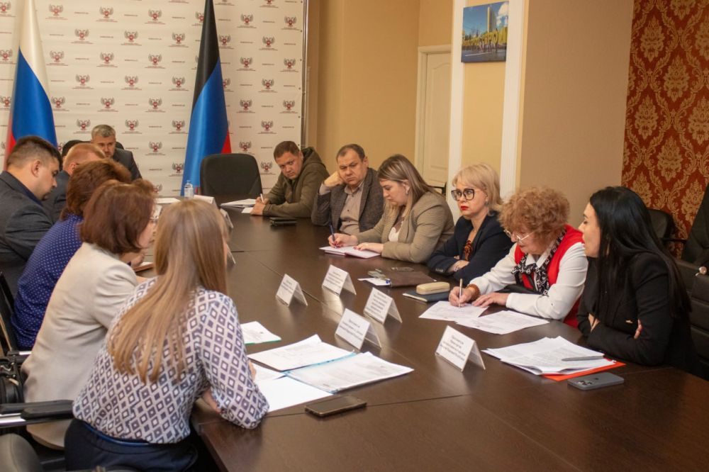 В Народном Совете обсудили проблемы оформления земельных участков В Народном Совете обсудили проблемы оформления земельных участков