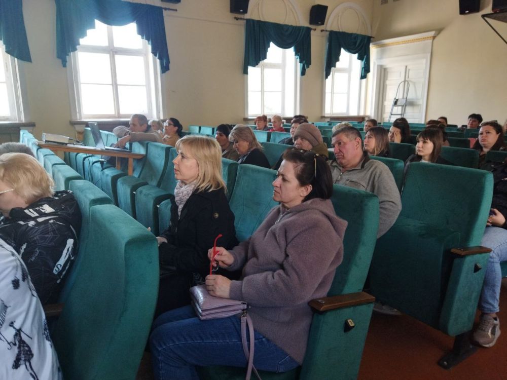 В 2025 году город Зугрэс принимает участие во Всероссийском конкурсе лучших проектов создания комфортной городской среды В 2025 году город Зугрэс принимает участие во Всероссийском конкурсе лучших проектов создания комфортной городской среды