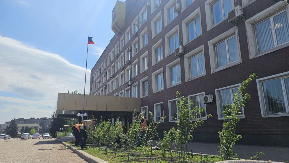 Игорь Мартынов: По поручению Главы Донецкой Народной Республики Дениса Пушилина городской округ Енакиево продолжает принимать участие в акции по благоустройству и озеленению Республики «Зеленый Донбасс» Игорь Мартынов: По поручению Главы Донецкой Народной Республики Дениса Пушилина городской округ Енакиево продолжает принимать участие в акции по благоустройству и озеленению Республики «Зеленый Донбасс»