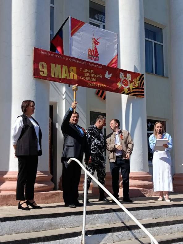 Сегодня в «Нижегородском» сквере прошла спортивная игра, приуроченная празднованию 1 Мая Сегодня в «Нижегородском» сквере прошла спортивная игра, приуроченная празднованию 1 Мая