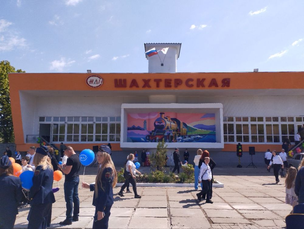 Еще яркие моменты сегодняшнего праздника на открытии Детской железной дороги Еще яркие моменты сегодняшнего праздника на открытии Детской железной дороги