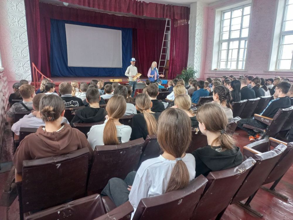 Цикл мероприятий «Дыханье Родины храним!» от Женсовета Тореза Цикл мероприятий «Дыханье Родины храним!» от Женсовета Тореза