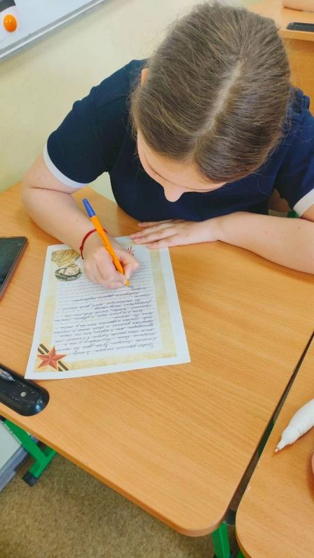 С Днём Победы, солдат!. Впереди великий праздник - 9 Мая, День Победы! Для нас всех это особенный день, особенный праздник С Днём Победы, солдат!. Впереди великий праздник - 9 Мая, День Победы! Для нас всех это особенный день, особенный праздник