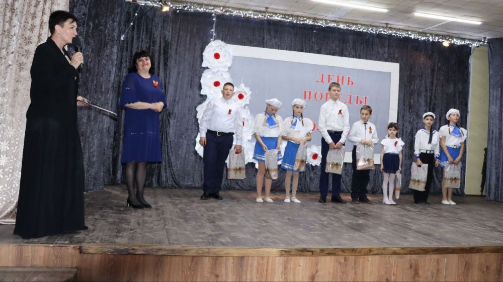 Героям посвящается.... «И в памяти былой оживает Героям посвящается.... «И в памяти былой оживает