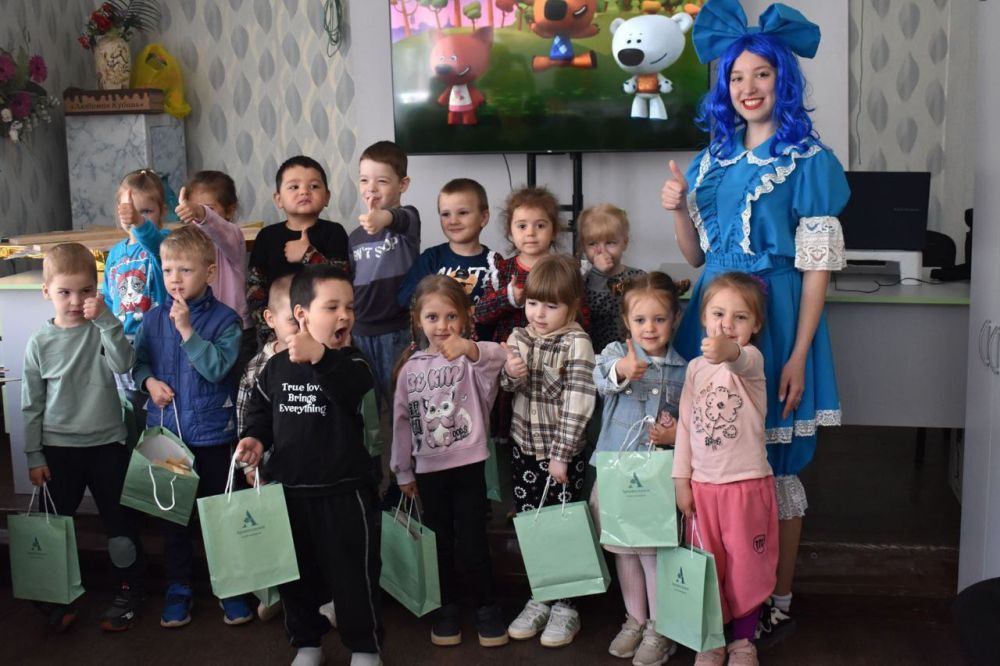 В учреждениях культуры Новоазовского муниципального округа прошли разнообразные мероприятия, посвящённые Первомаю В учреждениях культуры Новоазовского муниципального округа прошли разнообразные мероприятия, посвящённые Первомаю