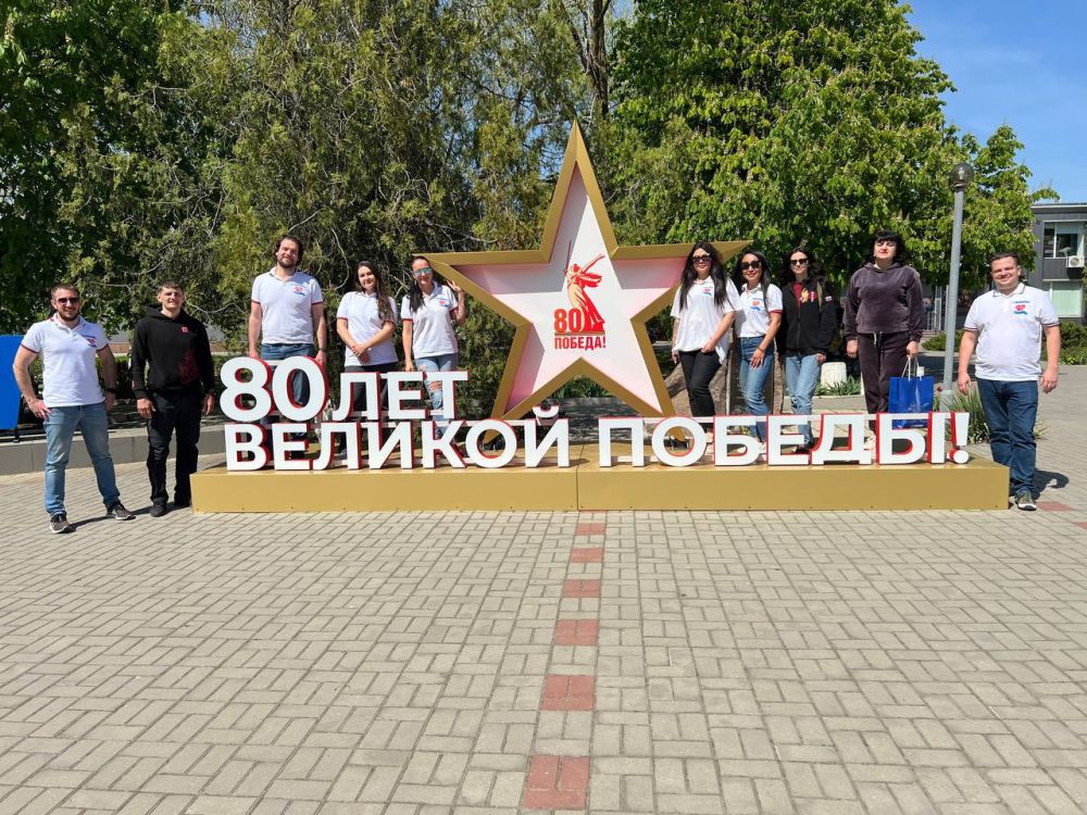 Благотворительную помощь оказали сельским библиотекам Мангушского муниципального округа Благотворительную помощь оказали сельским библиотекам Мангушского муниципального округа