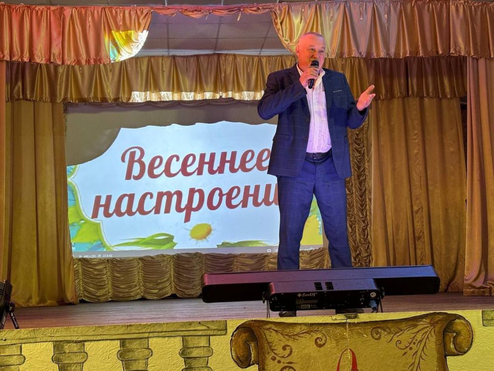 Весеннее настроение в Ялте Весеннее настроение в Ялте