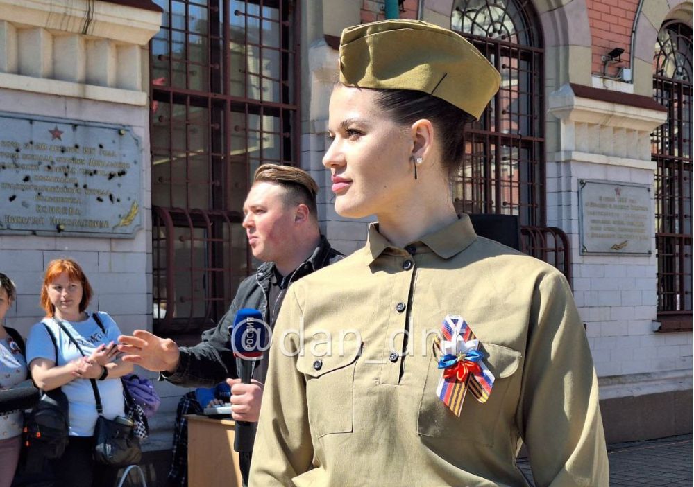 80 пар станцевали вальс Победы в Дебальцево 80 пар станцевали вальс Победы в Дебальцево