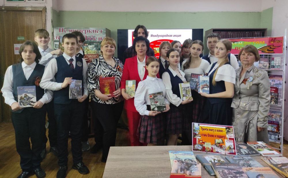 Валентина Харлашка: Читаем книги о войне. Сегодня, 05.06.2025, в преддверии Дня Победы, присоединилась к ежегодной патриотической акции «Читаем детям о войне», посвященной 80-летию Победы в Великой Отечественной войне Валентина Харлашка: Читаем книги о войне. Сегодня, 05.06.2025, в преддверии Дня Победы, присоединилась к ежегодной патриотической акции «Читаем детям о войне», посвященной 80-летию Победы в Великой Отечественной войне
