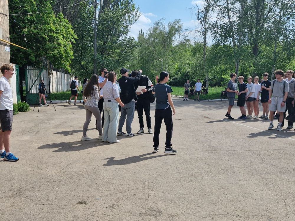 5 мая 2025 года в городском парке им. Чехова прошла Харцызская городская легкоатлетическая эстафета среди учебных заведений, посвященная Дню Победы 5 мая 2025 года в городском парке им. Чехова прошла Харцызская городская легкоатлетическая эстафета среди учебных заведений, посвященная Дню Победы