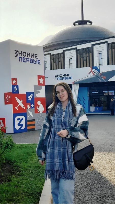 «ЗНАНИЕ. ПЕРВЫЕ» ОБЪЕДИНИЛ ЭКСПЕРТОВ И МОЛОДЕЖЬ В МУЗЕЕ ПОБЕДЫ «ЗНАНИЕ. ПЕРВЫЕ» ОБЪЕДИНИЛ ЭКСПЕРТОВ И МОЛОДЕЖЬ В МУЗЕЕ ПОБЕДЫ
