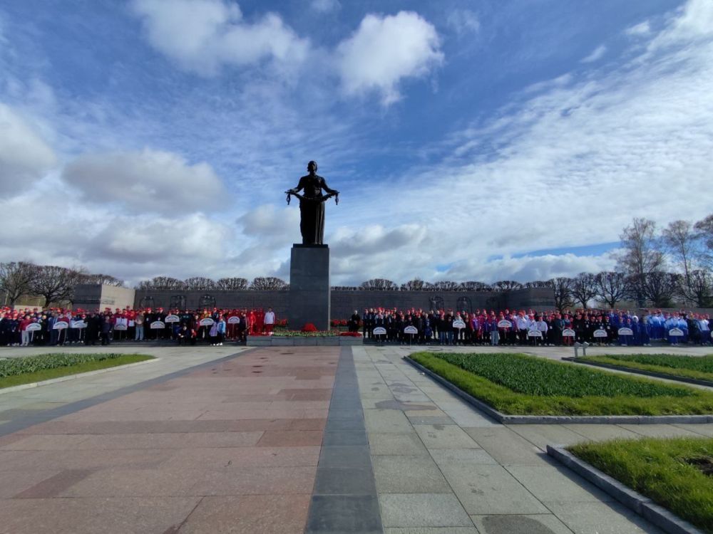 З - 4 мая 2025 года в СК «Юбилейный» Петербурга состоялся традиционный Международный командный юношеский турнир по борьбе самбо «Победа» З - 4 мая 2025 года в СК «Юбилейный» Петербурга состоялся традиционный Международный командный юношеский турнир по борьбе самбо «Победа»