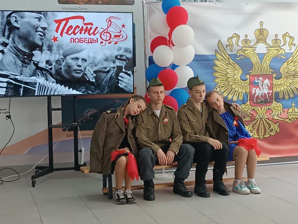 Николай Михайлов: В Старобешевской школе прошел фестиваль военно-патриотической песни «Песни Победы» Николай Михайлов: В Старобешевской школе прошел фестиваль военно-патриотической песни «Песни Победы»