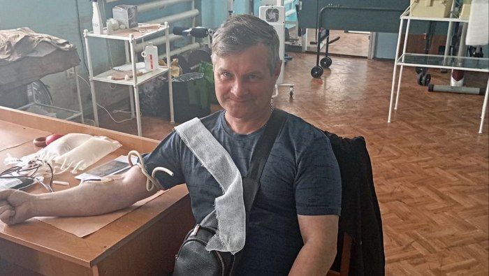 Сегодня, 6 мая, в локомотивном депо Дебальцево состоялась традиционная акция по безвозмездной сдаче крови и ее компонентов Сегодня, 6 мая, в локомотивном депо Дебальцево состоялась традиционная акция по безвозмездной сдаче крови и ее компонентов