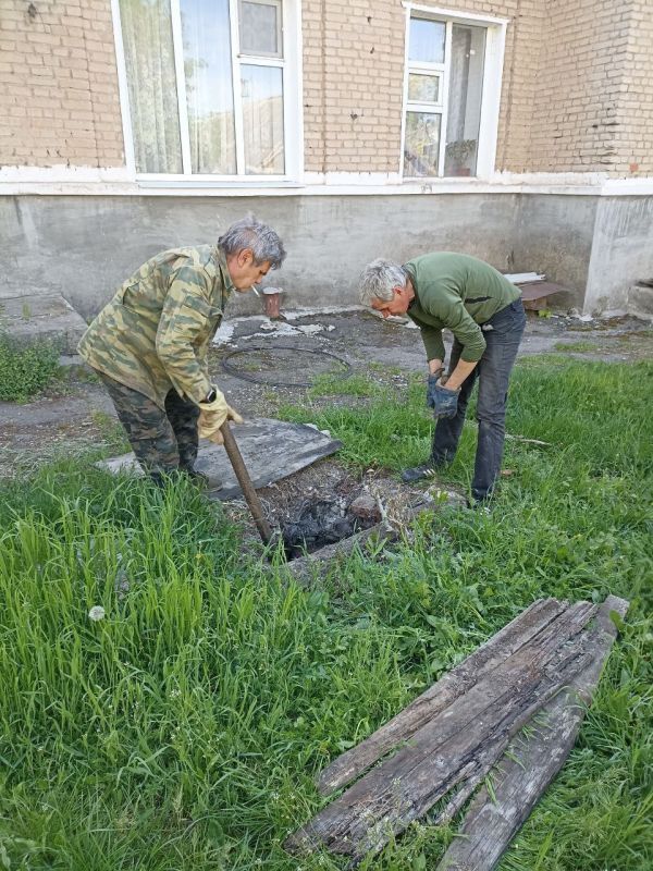 Николай Михайлов: Аварийная бригада Республики Бурятия продолжает устранять неполадки в Старобешевском округе Николай Михайлов: Аварийная бригада Республики Бурятия продолжает устранять неполадки в Старобешевском округе