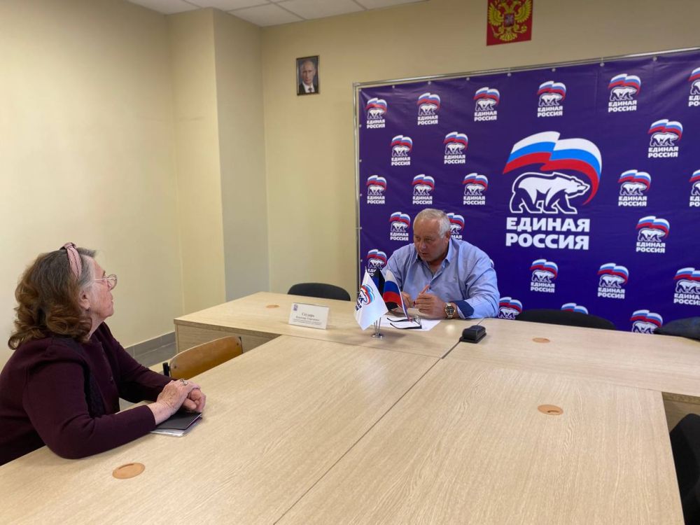 Встречи с жителями – часть депутатской работы Встречи с жителями – часть депутатской работы