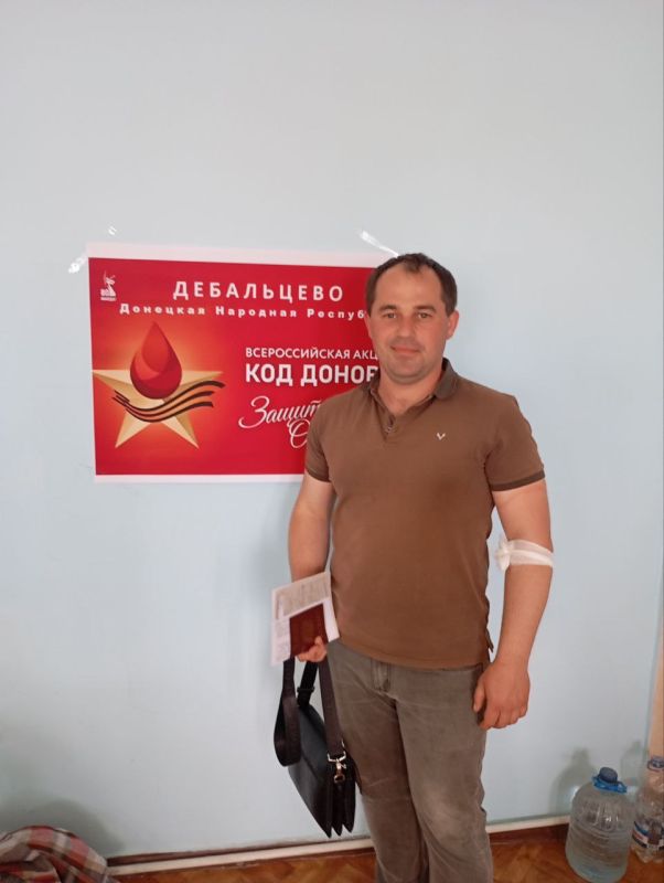 Сергей Желновач: В Дебальцево прошел День донора в Локомотивном депо Сергей Желновач: В Дебальцево прошел День донора в Локомотивном депо