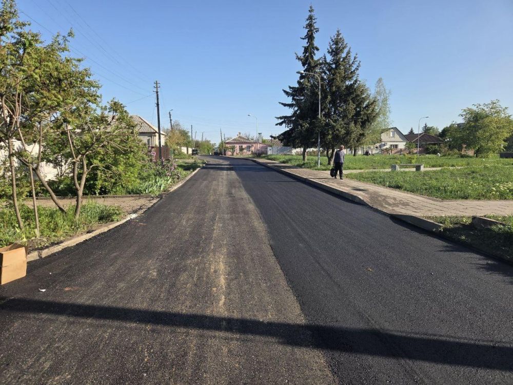 Нижегородская область завершила ремонтные работы на нескольких участках дорог в Иловайске Нижегородская область завершила ремонтные работы на нескольких участках дорог в Иловайске