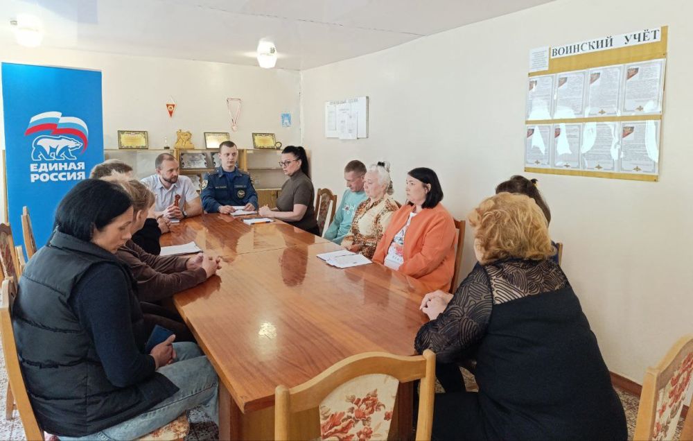 Встречи с трудовым коллективом в Ленинском районе города Донецка продолжаются Встречи с трудовым коллективом в Ленинском районе города Донецка продолжаются