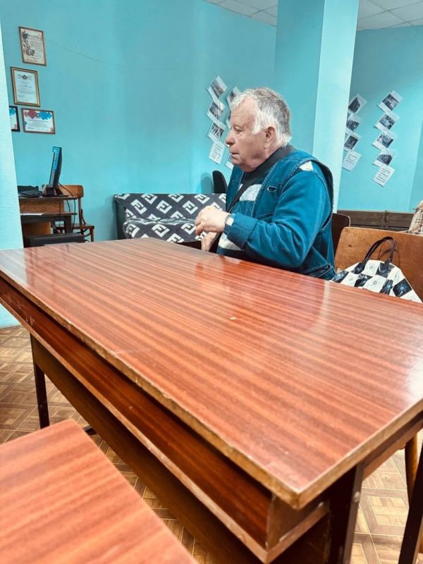 Роман Конев: Состоялся приём граждан депутатом Горловского городского совета Донецкой Народной Республики первого созыва Эдуардом Полепкиным Роман Конев: Состоялся приём граждан депутатом Горловского городского совета Донецкой Народной Республики первого созыва Эдуардом Полепкиным