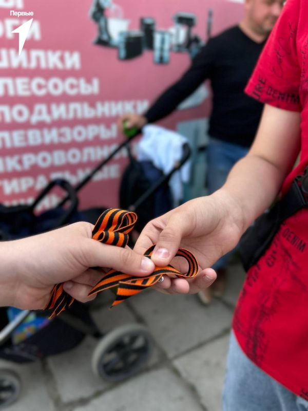 В преддверии Дня Победы: Георгиевская ленточка в Мангушском округе! В преддверии Дня Победы: Георгиевская ленточка в Мангушском округе!