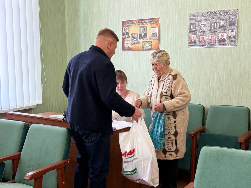Александр Волошин: #гуманитарнаяпомощь. Совместно с депутатом Народного Совета ДНР Вадимом Морозовым и фондом Александра Невского реализовали важную инициативу, которая для многих жителей ДНР стала знаком того, что они не... Александр Волошин: #гуманитарнаяпомощь. Совместно с депутатом Народного Совета ДНР Вадимом Морозовым и фондом Александра Невского реализовали важную инициативу, которая для многих жителей ДНР стала знаком того, что они не...